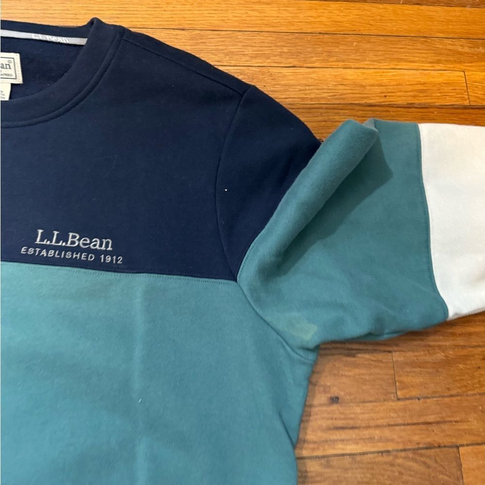 L.L. Bean Colorblock Sweatshirt - Picture 6 of 9